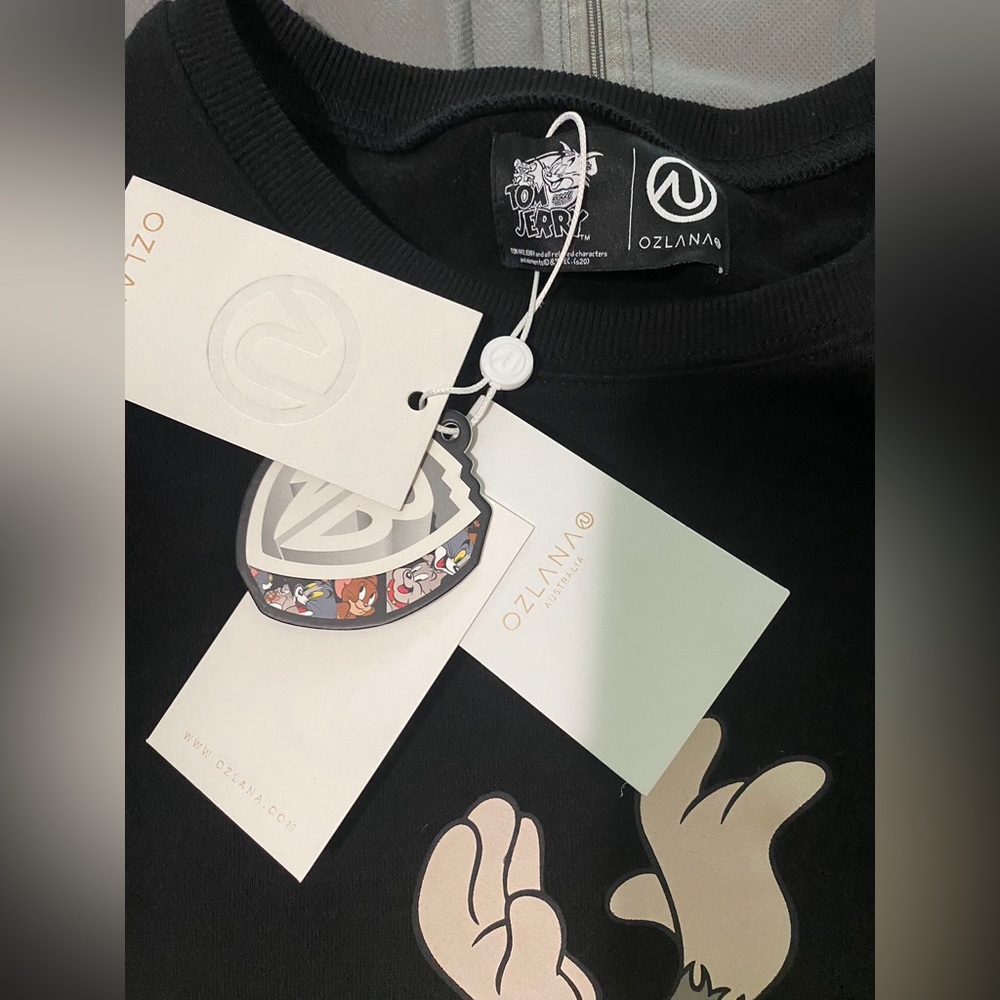New Ozlana sweatshirt - Picture 6 of 12